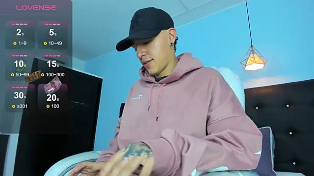 Lobo 17  online show from 19, 12, 2025