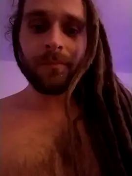 Snapshot of QcMisterv13 chatting on 1, 1, 2025 QcMisterv13 online show from 1, 1, 2025