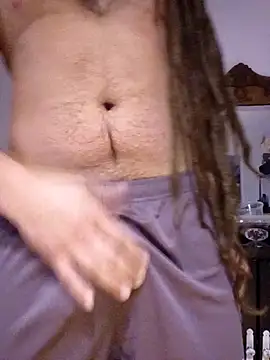 Snapshot of QcMisterv13 chatting on 8, 2, 2025 QcMisterv13 online show from 8, 2, 2025