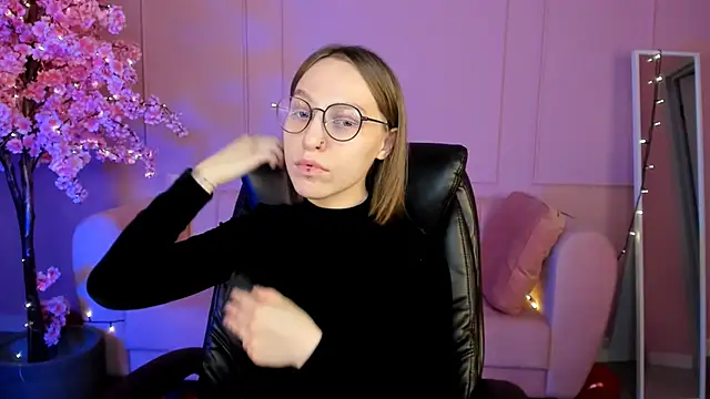 AphexQueen online show from 21, 2, 2025