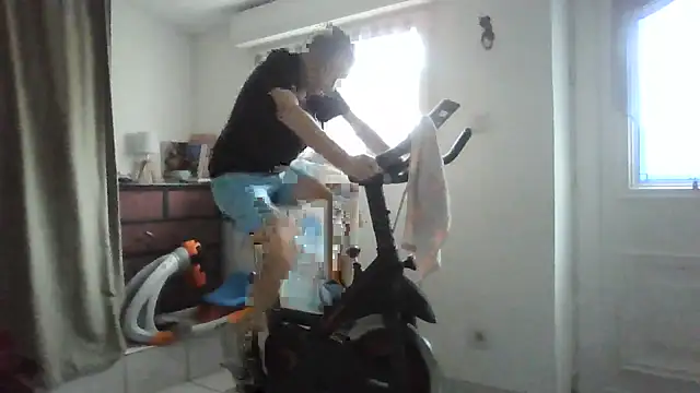 naturiste974 online show from 19, 11, 2025