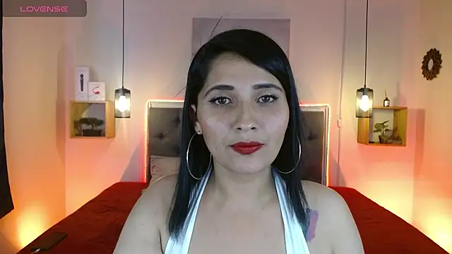 Snapshot of emily_leinner chatting on 22, 2, 2025 emily leinner online show from 22, 2, 2025
