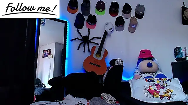 twink sebas  online show from 2, 12, 2024