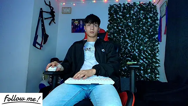 twink sebas  online show from 3, 2, 2025