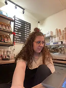 cinnabon  online show from 22, 12, 2025