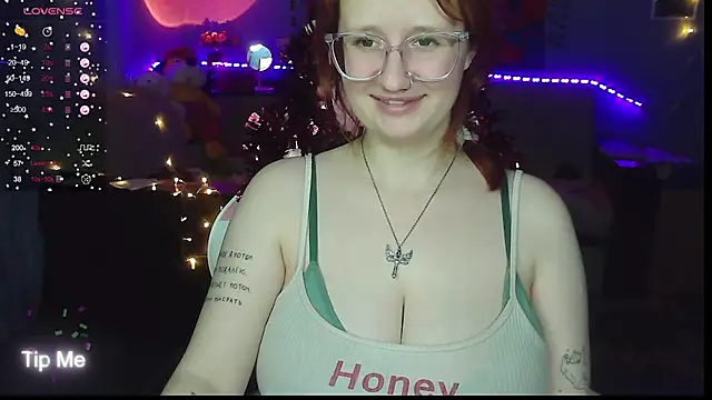 Snapshot of KrisTyBooBsin chatting on 13, 12, 2024 KrisTyBooBsin online show from 13, 12, 2024