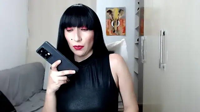 Snapshot of Laura-pervert chatting on 11, 2, 2025 Laura-pervert online show from 11, 2, 2025