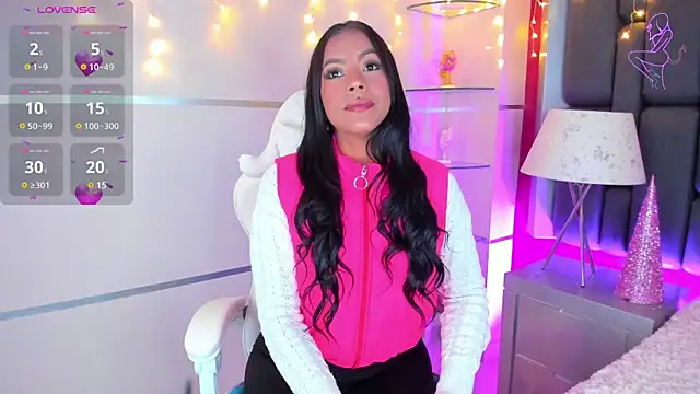 Snapshot of Amber_villalobos_ chatting on 18, 12, 2024 Amber villalobos online show from 18, 12, 2024