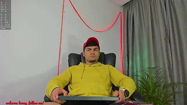 kalivan voinesscu online show from 6, 10, 2025