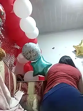 Snapshot of naughty-sharlot chatting on 6, 1, 2025 naughty-sharlot online show from 6, 1, 2025