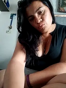 Snapshot of naughty-sharlot chatting on 3, 3, 2025 naughty-sharlot online show from 3, 3, 2025