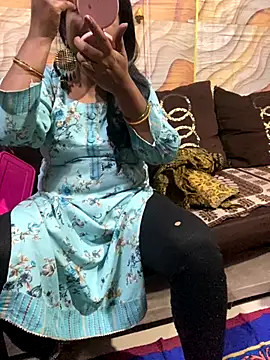 Tameesh sexy mistress online show from 14, 12, 2025