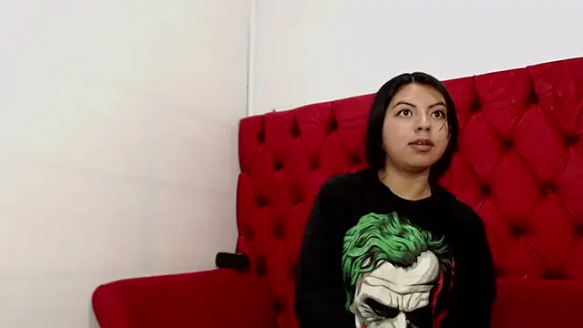 CarolineBrunx online show from 12, 2, 2025