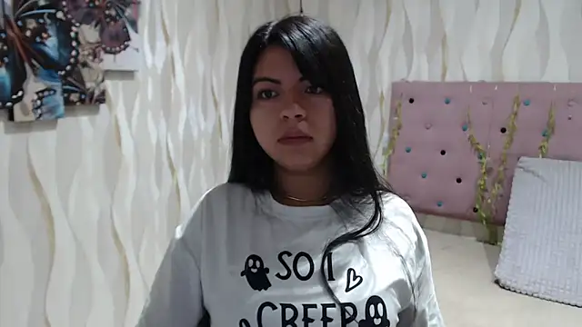 CarolineBrunx online show from 11, 9, 2025