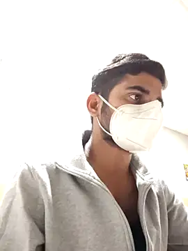 Snapshot of Ishan003 chatting on 19, 12, 2024 Ishan003 online show from 19, 12, 2024