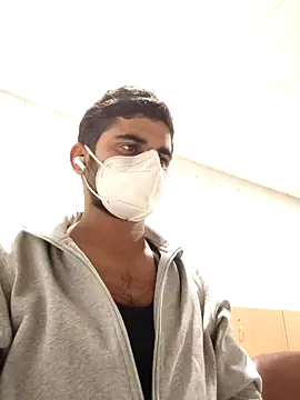 Snapshot of Ishan003 chatting on 19, 12, 2024 Ishan003 online show from 19, 12, 2024