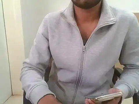 Snapshot of Ishan003 chatting on 19, 1, 2025 Ishan003 online show from 19, 1, 2025