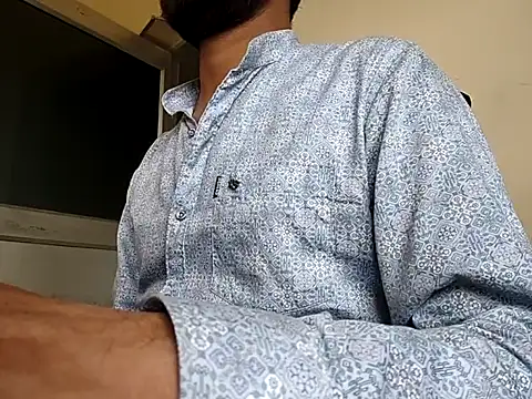 Snapshot of Ishan003 chatting on 14, 9, 2025 Ishan003 online show from 14, 9, 2025