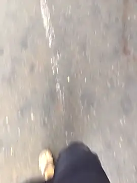 Snapshot of Ishan003 chatting on 21, 9, 2025 Ishan003 online show from 21, 9, 2025