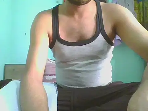 Snapshot of Ishan003 chatting on 24, 10, 2025 Ishan003 online show from 24, 10, 2025