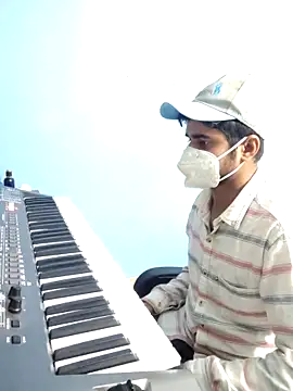 Snapshot of Ishan003 chatting on 15, 12, 2025 Ishan003 online show from 15, 12, 2025