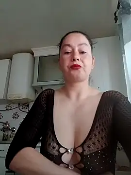 Snapshot of RamyLove36 chatting on 4, 3, 2025 RamyLove36 online show from 4, 3, 2025