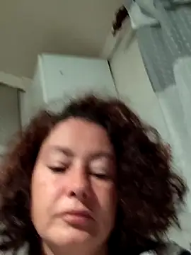 Snapshot of RamyLove36 chatting on 5, 11, 2025 RamyLove36 online show from 5, 11, 2025