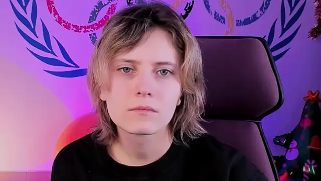 Snapshot of LolaAsmus chatting on 28, 12, 2024 LolaAsmus online show from 28, 12, 2024