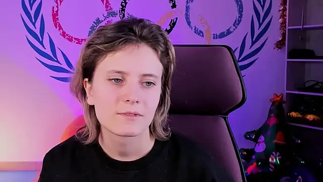 Snapshot of LolaAsmus chatting on 28, 12, 2024 LolaAsmus online show from 28, 12, 2024