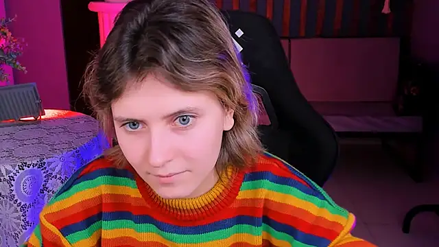 Snapshot of LolaAsmus chatting on 14, 1, 2025 LolaAsmus online show from 14, 1, 2025