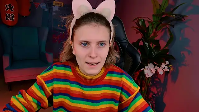 Snapshot of LolaAsmus chatting on 15, 1, 2025 LolaAsmus online show from 15, 1, 2025