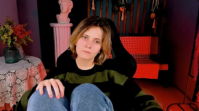 Snapshot of LolaAsmus chatting on 30, 1, 2025 LolaAsmus online show from 30, 1, 2025