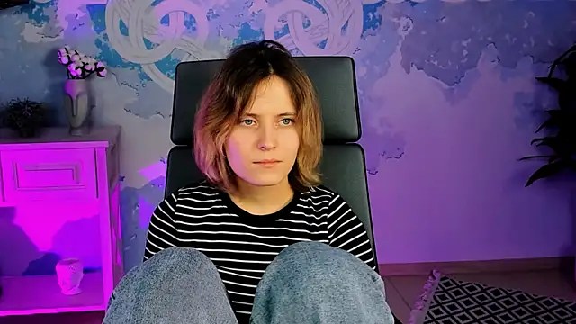 Snapshot of LolaAsmus chatting on 31, 1, 2025 LolaAsmus online show from 31, 1, 2025