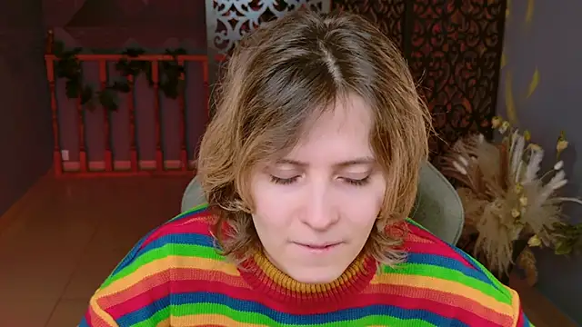 Snapshot of LolaAsmus chatting on 8, 2, 2025 LolaAsmus online show from 8, 2, 2025