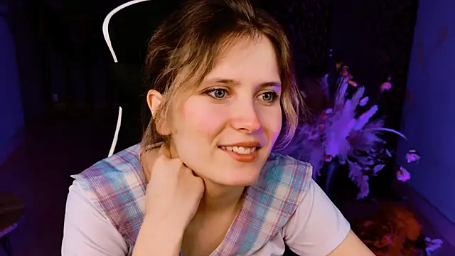 Snapshot of LolaAsmus chatting on 15, 2, 2025 LolaAsmus online show from 15, 2, 2025