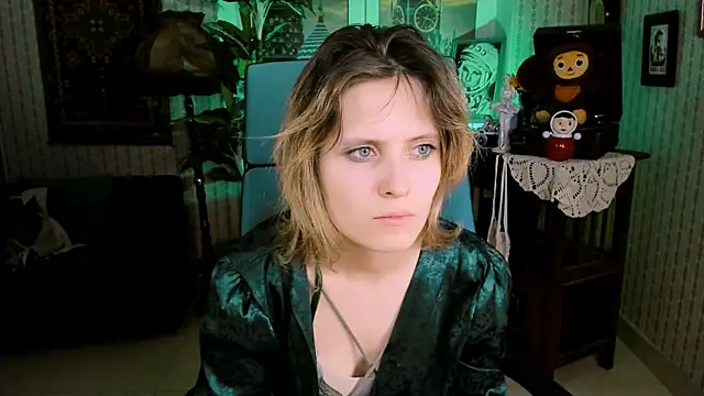 Snapshot of LolaAsmus chatting on 19, 2, 2025 LolaAsmus online show from 19, 2, 2025