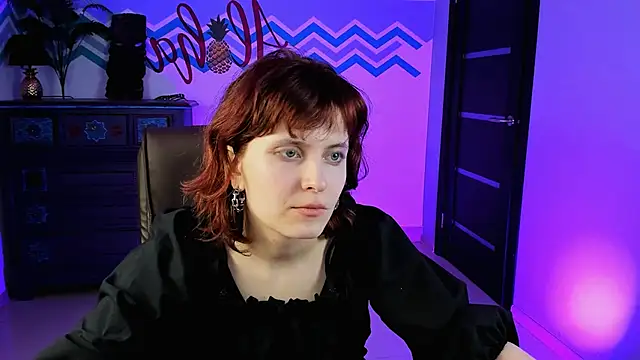 Snapshot of LolaAsmus chatting on 11, 3, 2025 LolaAsmus online show from 11, 3, 2025