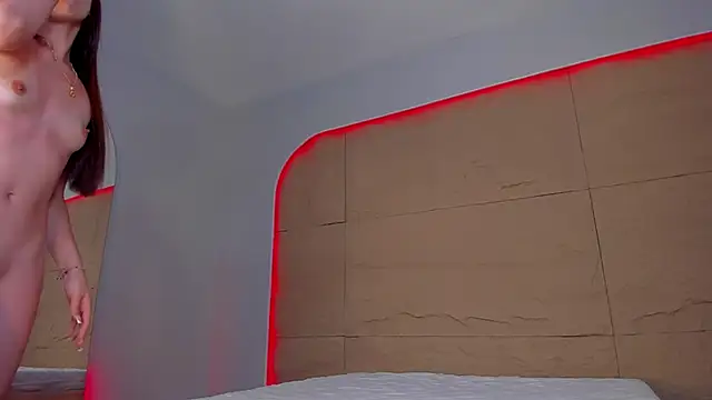 Snapshot of MilaHal_ chatting on 27, 2, 2025 MilaHal online show from 27, 2, 2025