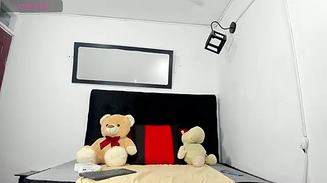 brittany williams  online show from 26, 1, 2025