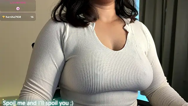 Snapshot of ohh_mona chatting on 16, 5, 2026 ohh mona online show from 16, 5, 2026
