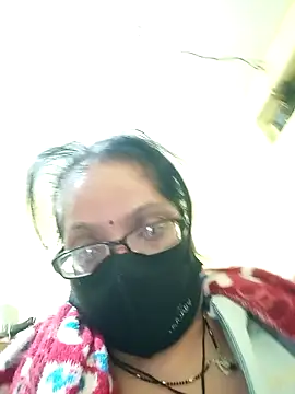 Snapshot of heenage chatting on 15, 1, 2025 heenage online show from 15, 1, 2025