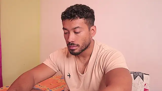 freddsexxx online show from 17, 12, 2025