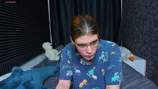 KIKI Krash online show from 11, 2, 2025