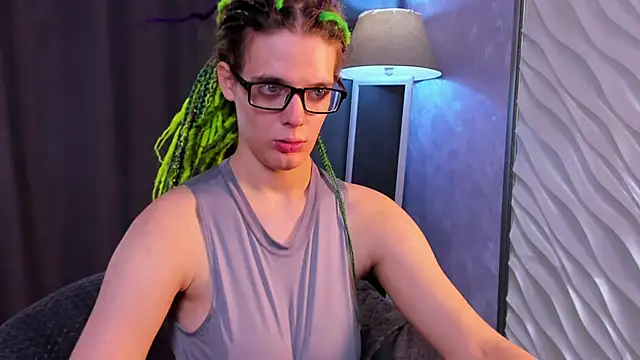 KIKI Krash online show from 20, 9, 2025