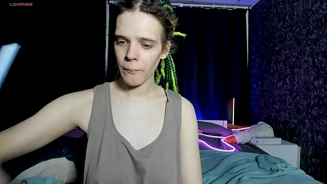 KIKI Krash online show from 23, 12, 2025