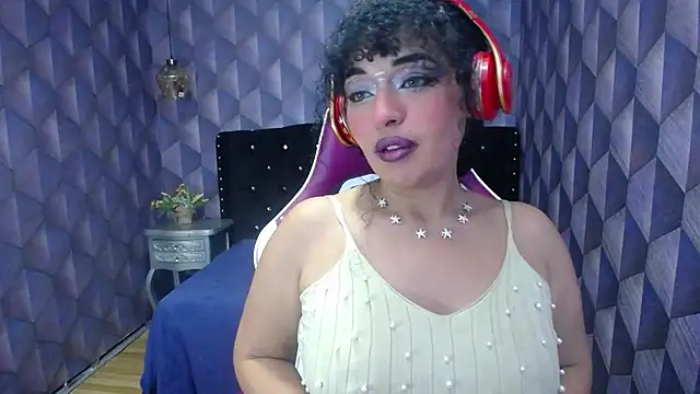 Sofiacowperx online show from 22, 1, 2025