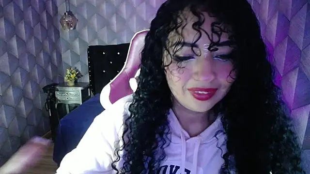 Sofiacowperx online show from 23, 2, 2025