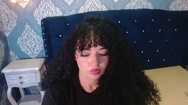 Sofiacowperx online show from 28, 2, 2026