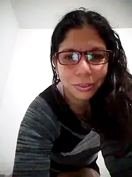 Carliina Soussa online show from 31, 1, 2025