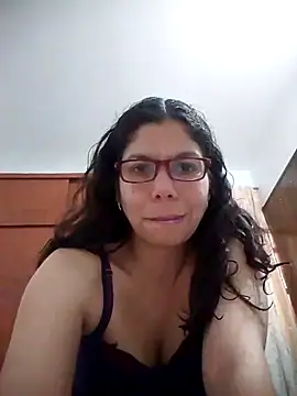 Carliina Soussa online show from 12, 3, 2025